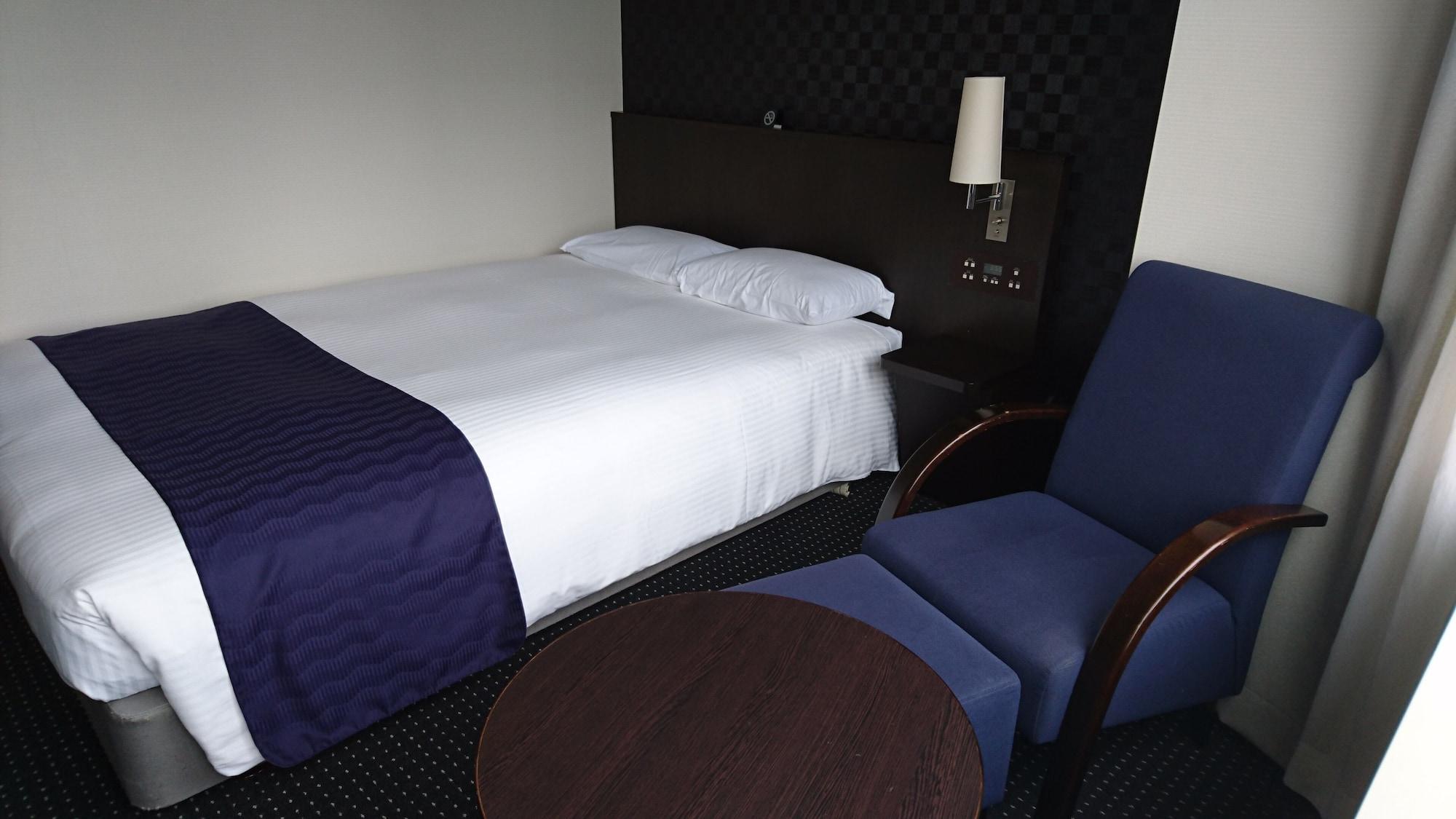 Ana Holiday Inn Tokyo Bay By Ihg Екстер'єр фото