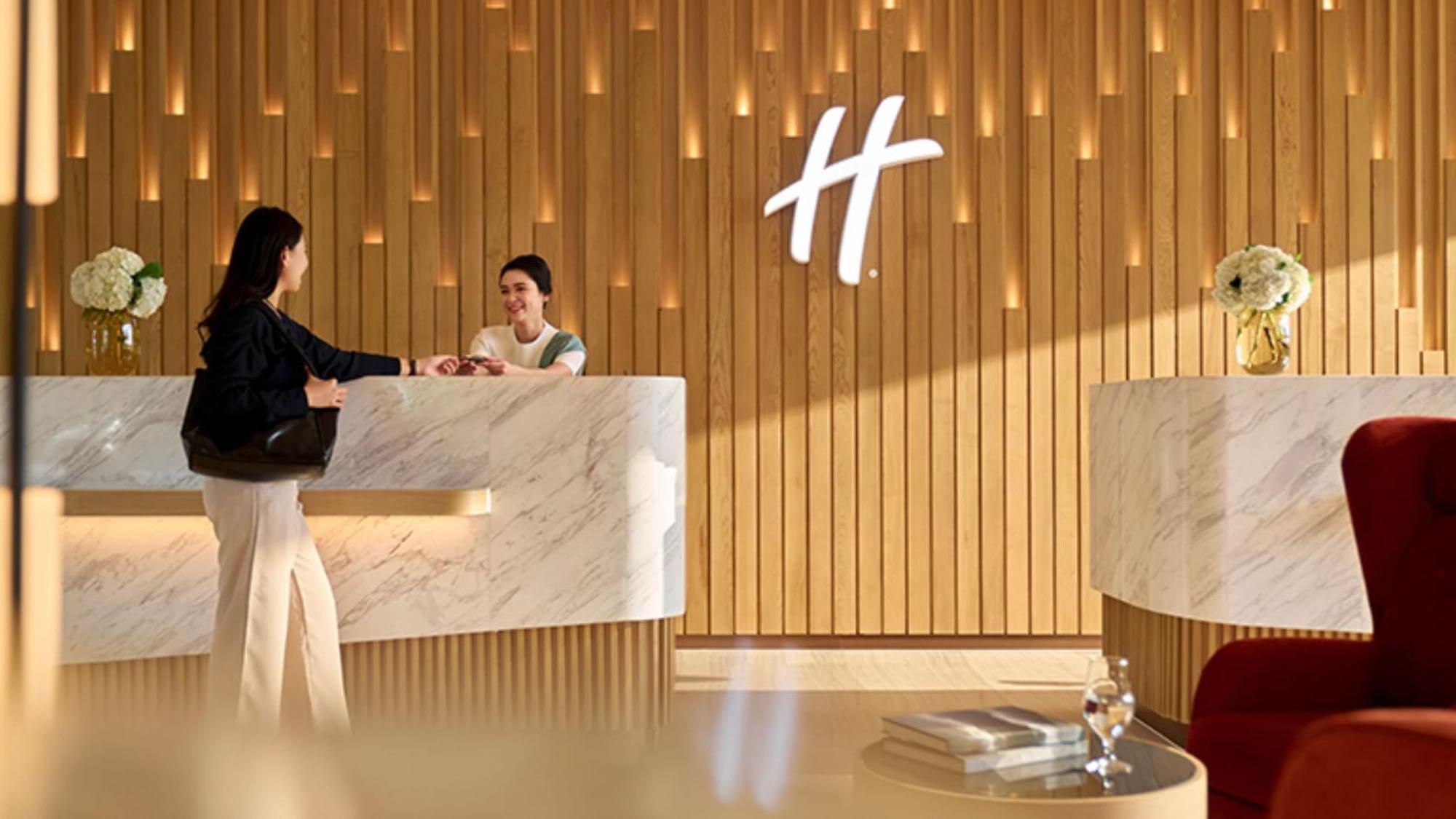 Ana Holiday Inn Tokyo Bay By Ihg Екстер'єр фото