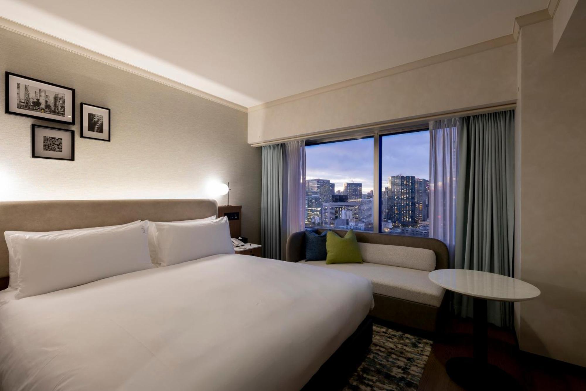 Ana Holiday Inn Tokyo Bay By Ihg Екстер'єр фото