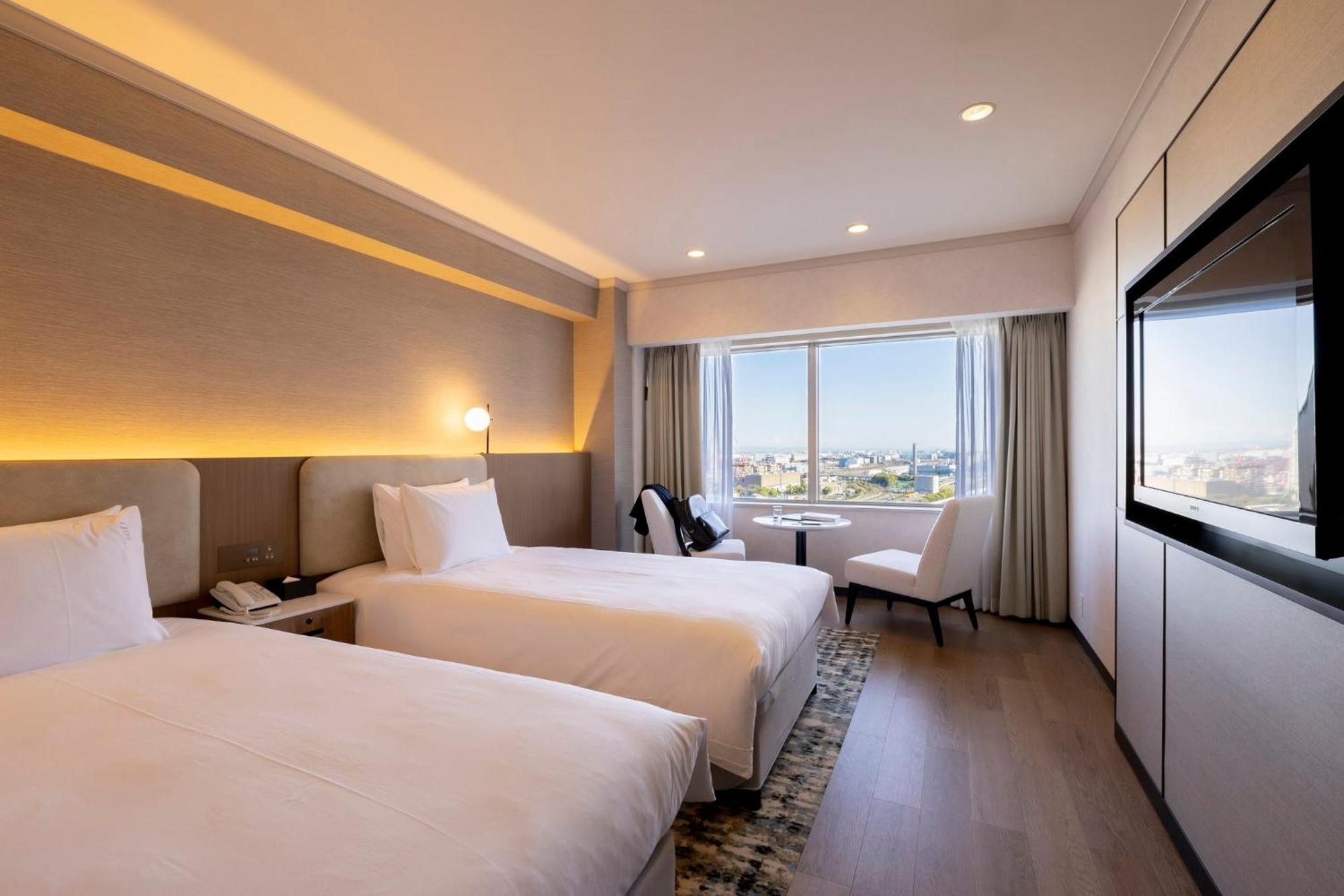 Ana Holiday Inn Tokyo Bay By Ihg Екстер'єр фото